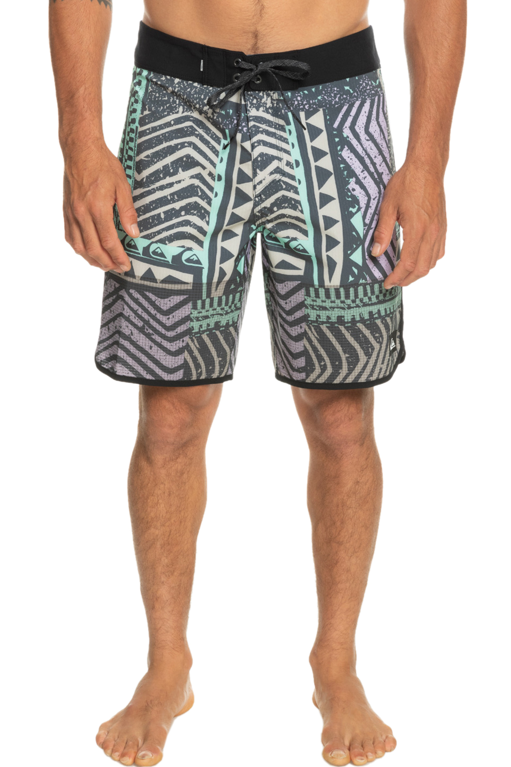 QS0APEQYBS0476100000-BSL6